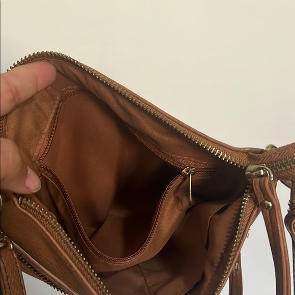 Tan Leather Crossbody Bag - Picture 5 of 8
